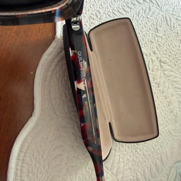 Tweety Red Tort Frames - Picture 8 of 8